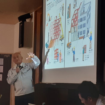三重県建設業協会津支部・三重県立津工業高校建設現場見学会